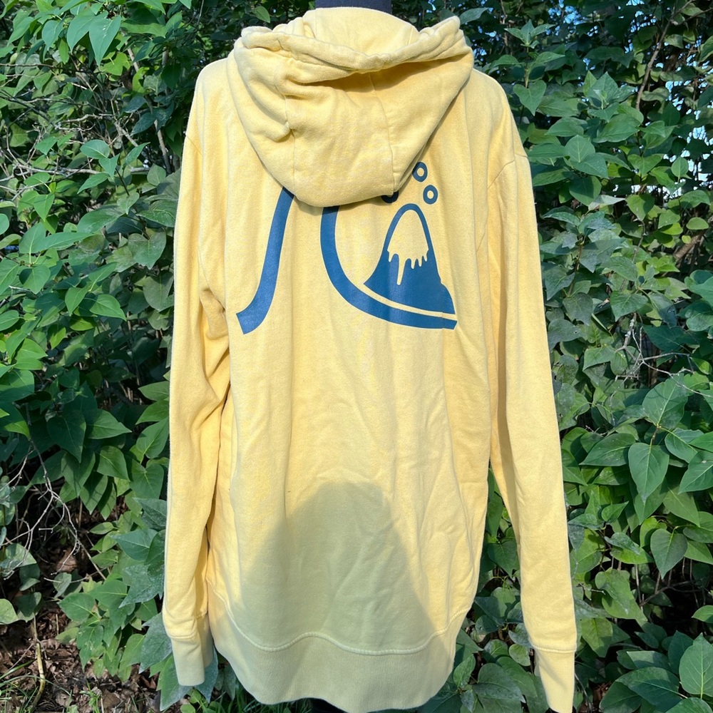 Yellow XL quiksilver hoodie